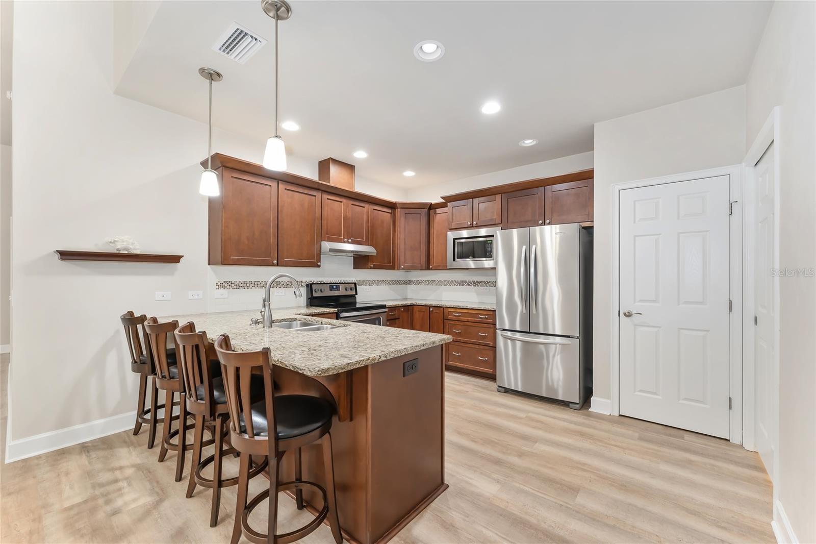 VILLAS OF WEST END - Residential