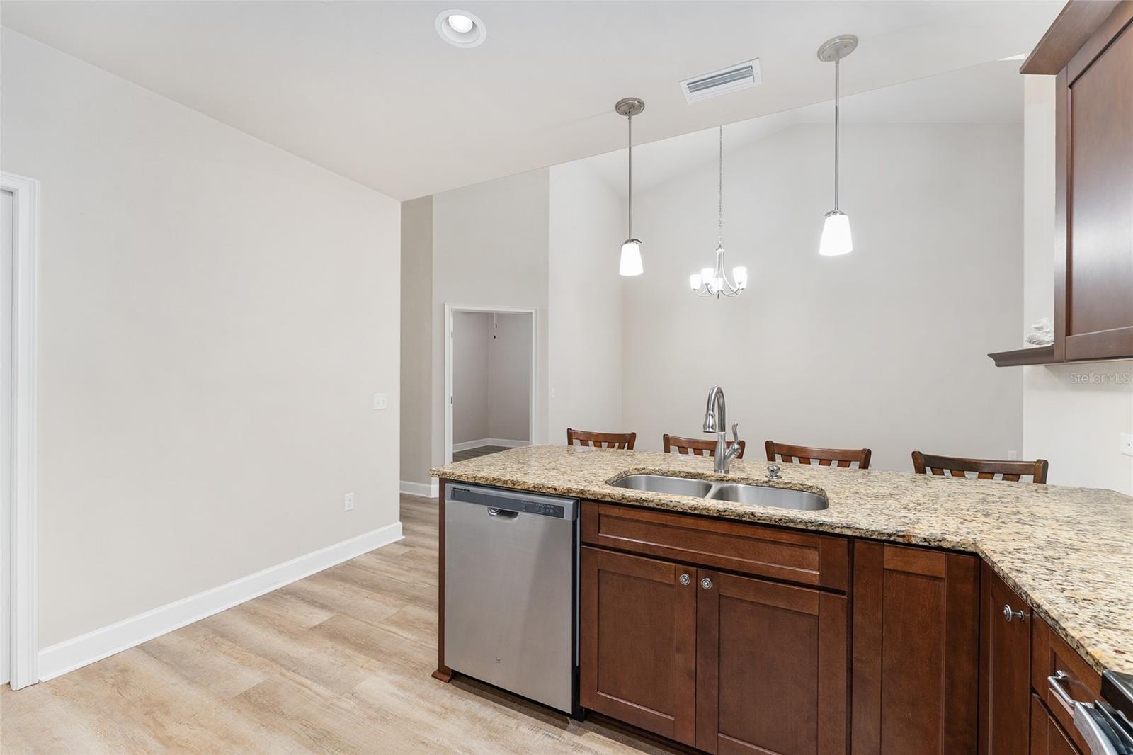 VILLAS OF WEST END - Residential