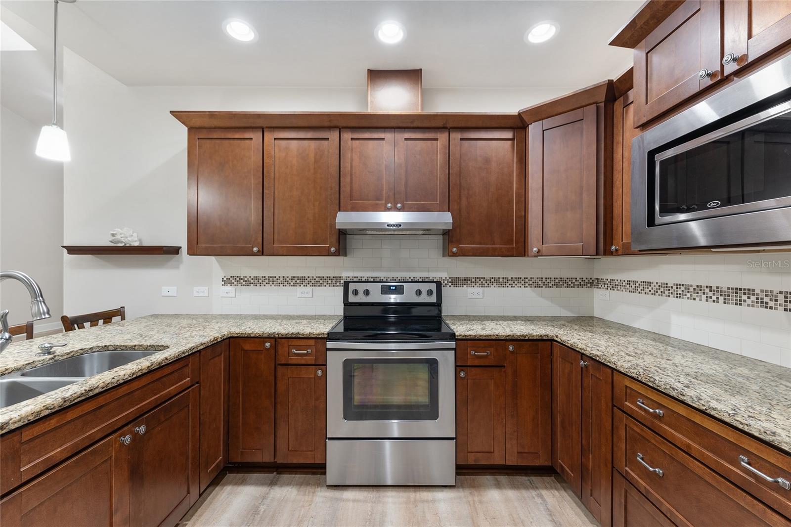 VILLAS OF WEST END - Residential