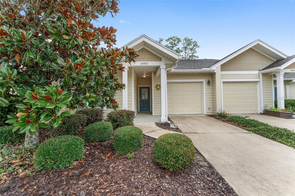 Photo of 1093 NW 126th Way, Newberry, FL 32669 (MLS # GC537367)