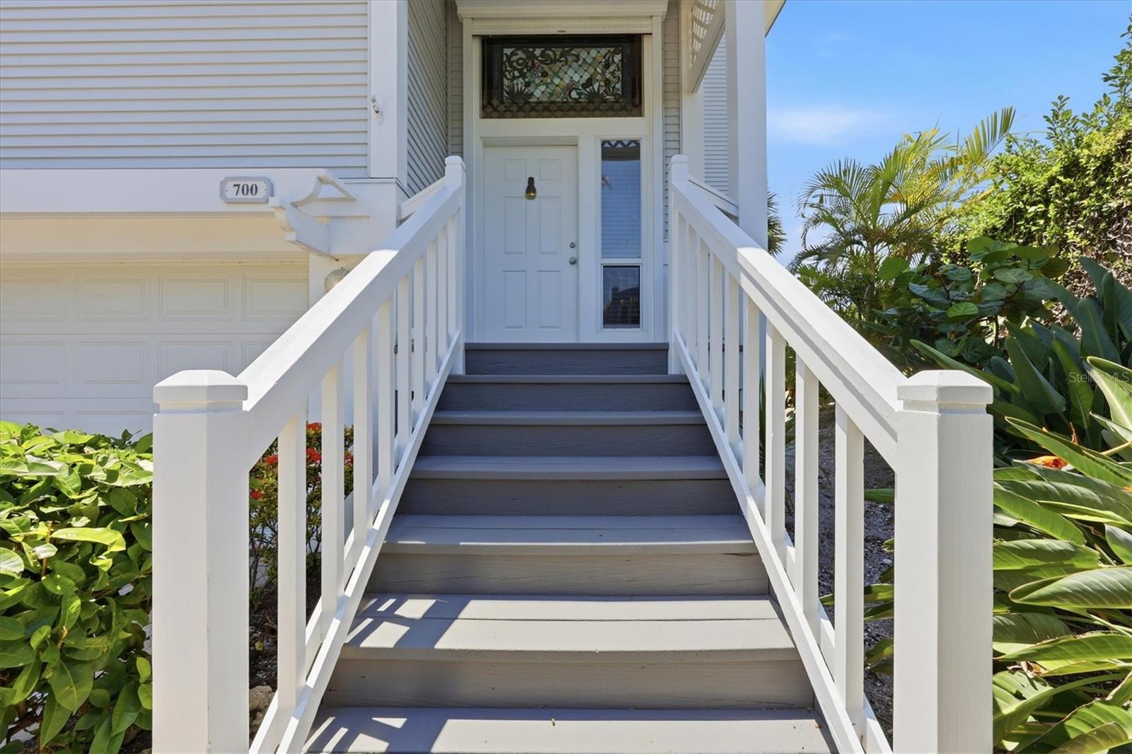 700 S HARBOR DRIVE