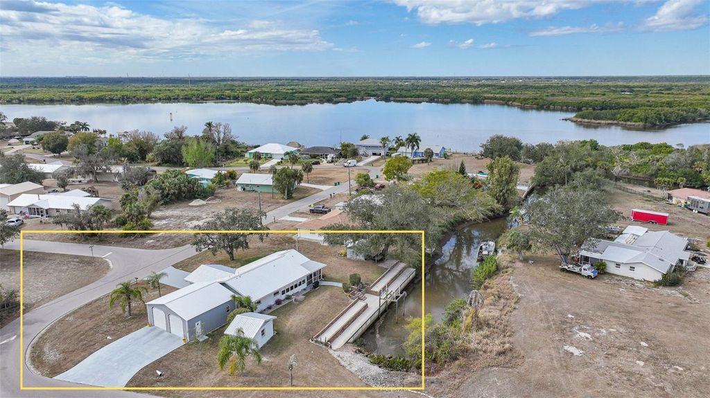 Photo of 405 Ridgecrest Drive, Punta Gorda, FL 33982 (MLS # C7521474)