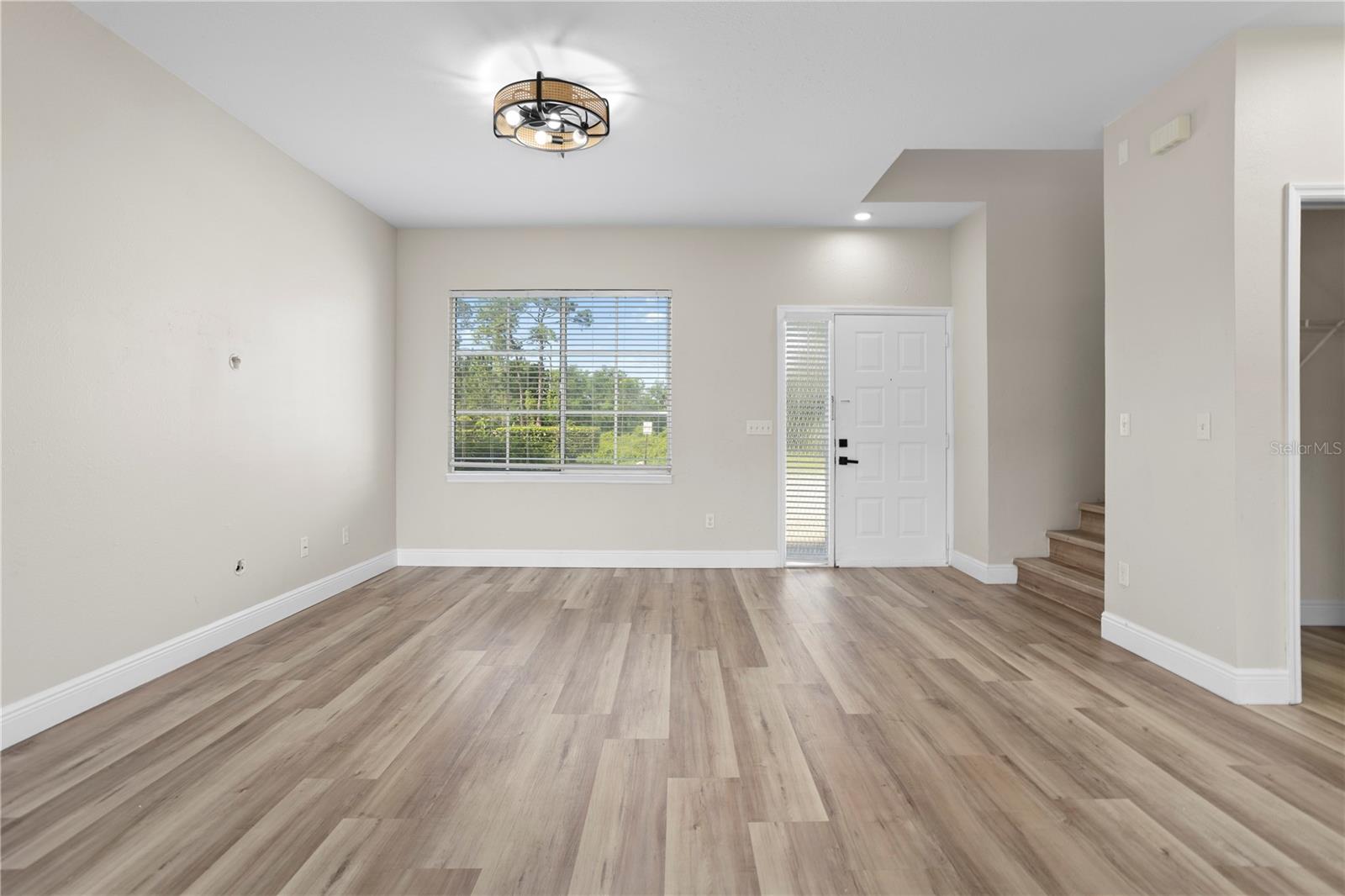 PARK PLACE AT MEADOW WOODS - Residential Lease