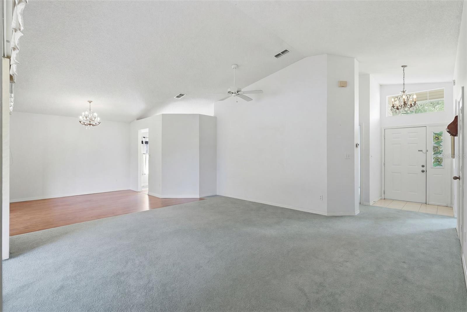 PLANTATION AT LEESBURG GLEN EAGLE VILLAGE TR A-E - Residential