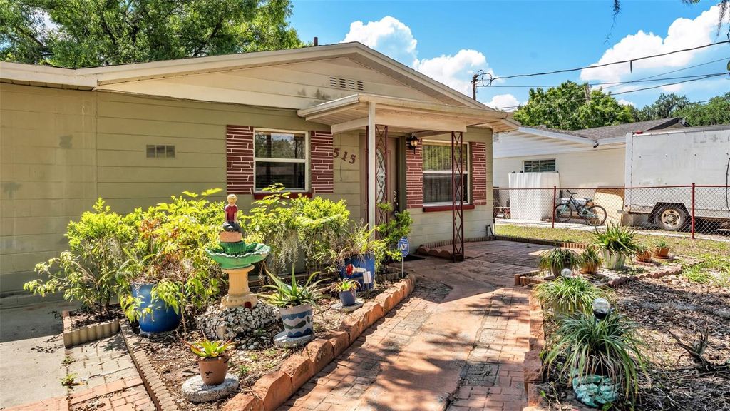Photo of 515 W Easy St, Bartow, FL 33830 (MLS # L4960717)