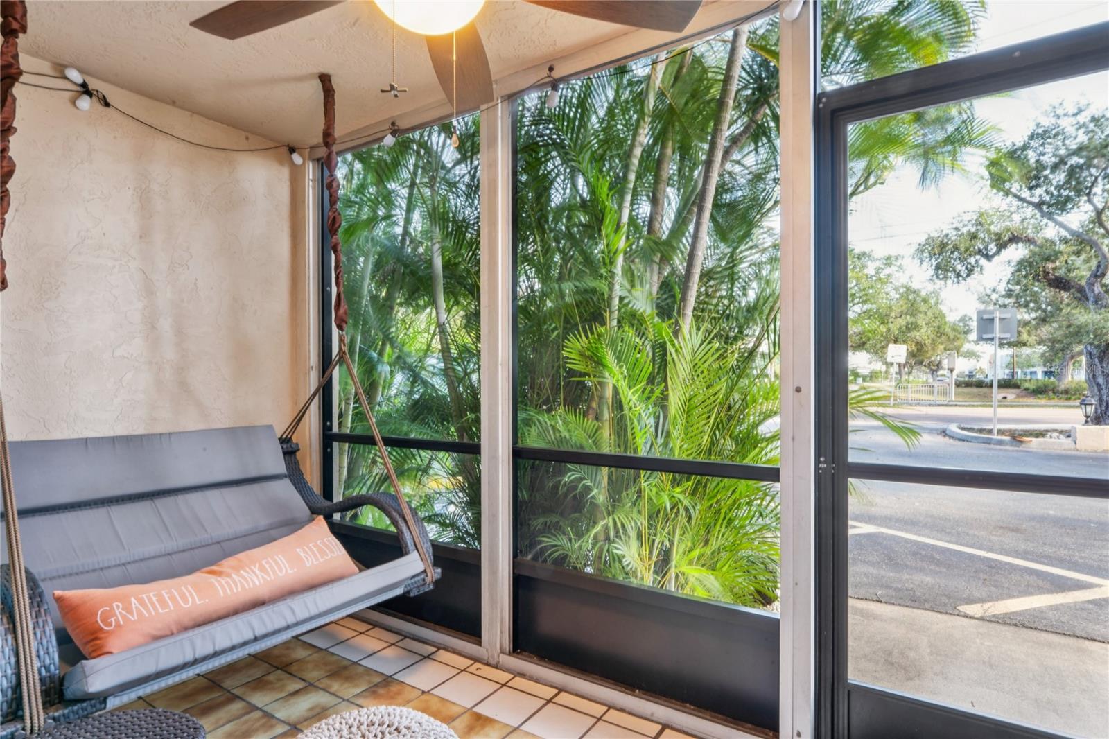 PLAZA GARDENS - Residential