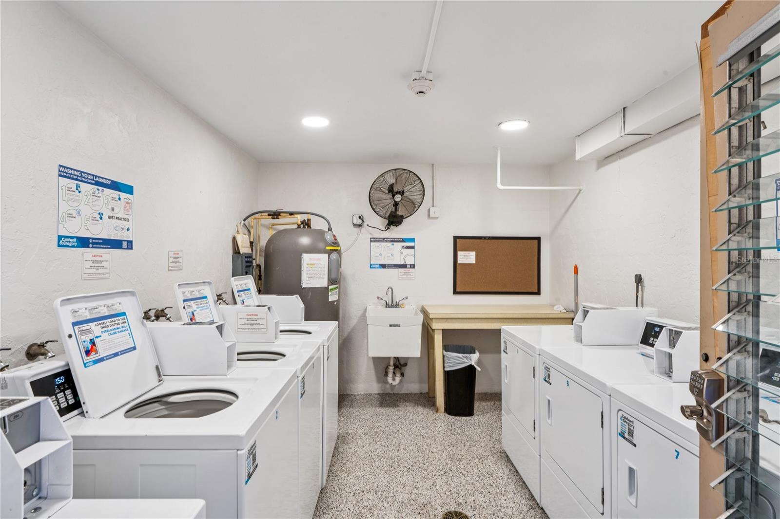 PLAZA GARDENS - Residential