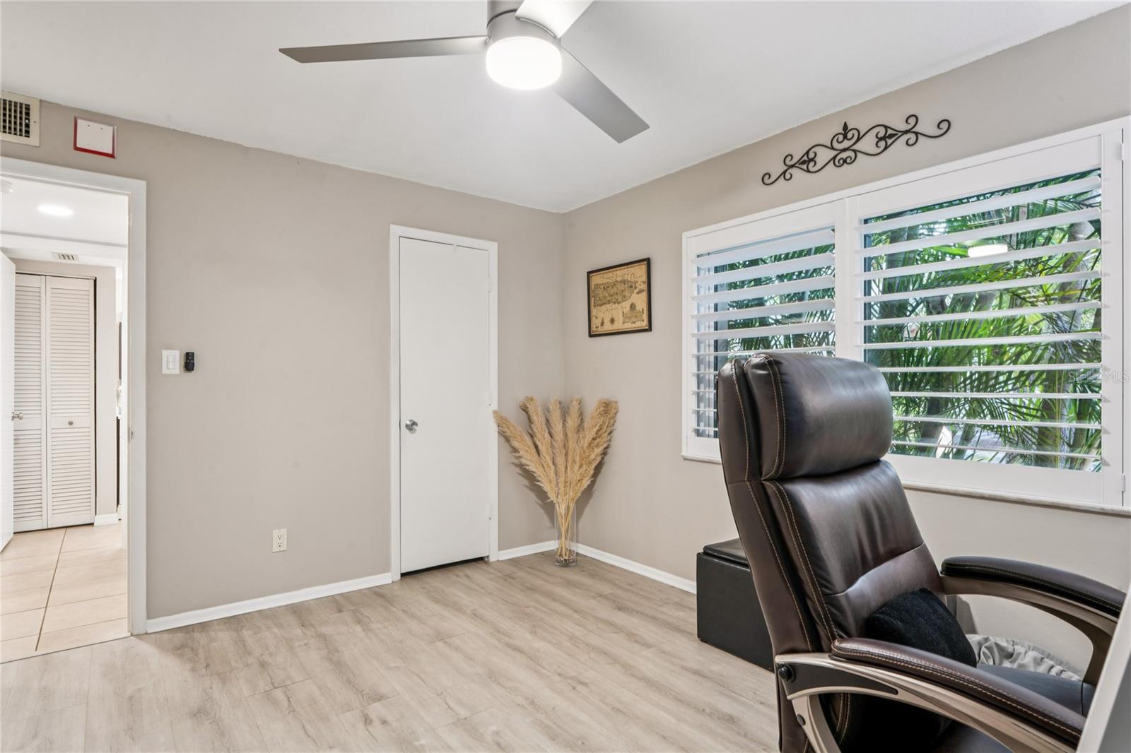 PLAZA GARDENS - Residential