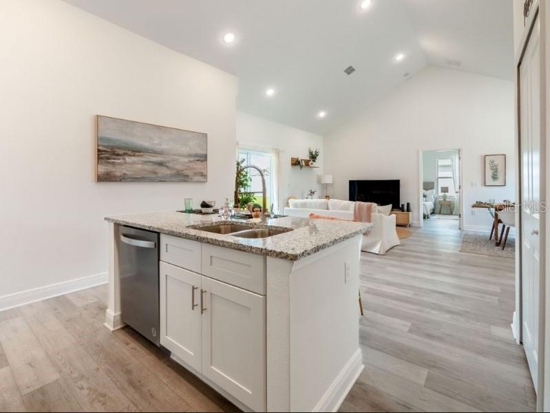 MARION OAKS UN 03 - Residential