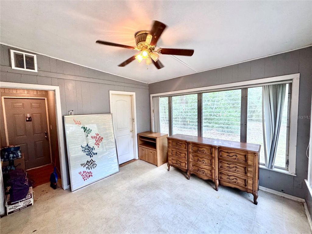 Photo of 6013 Idle A While Circle, Dade City, FL 33523 (MLS # G5110963)