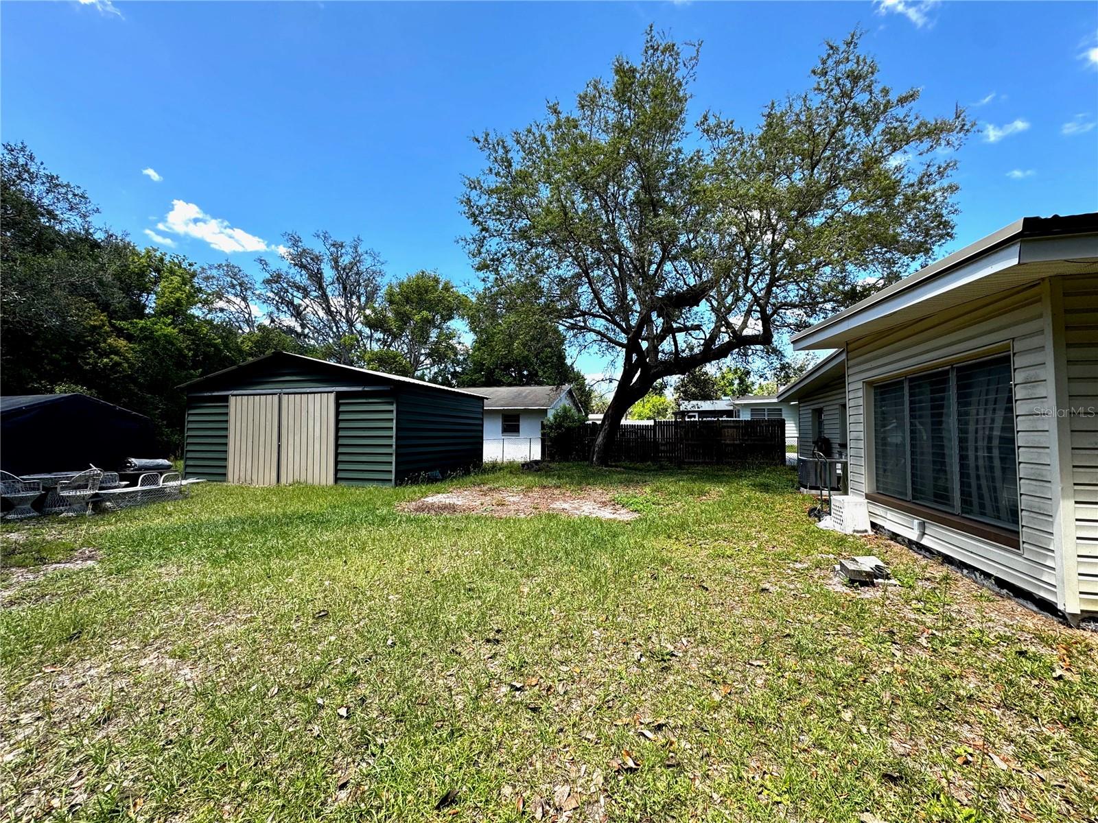 RIDGE MANOR LEISURE HOME - Residential