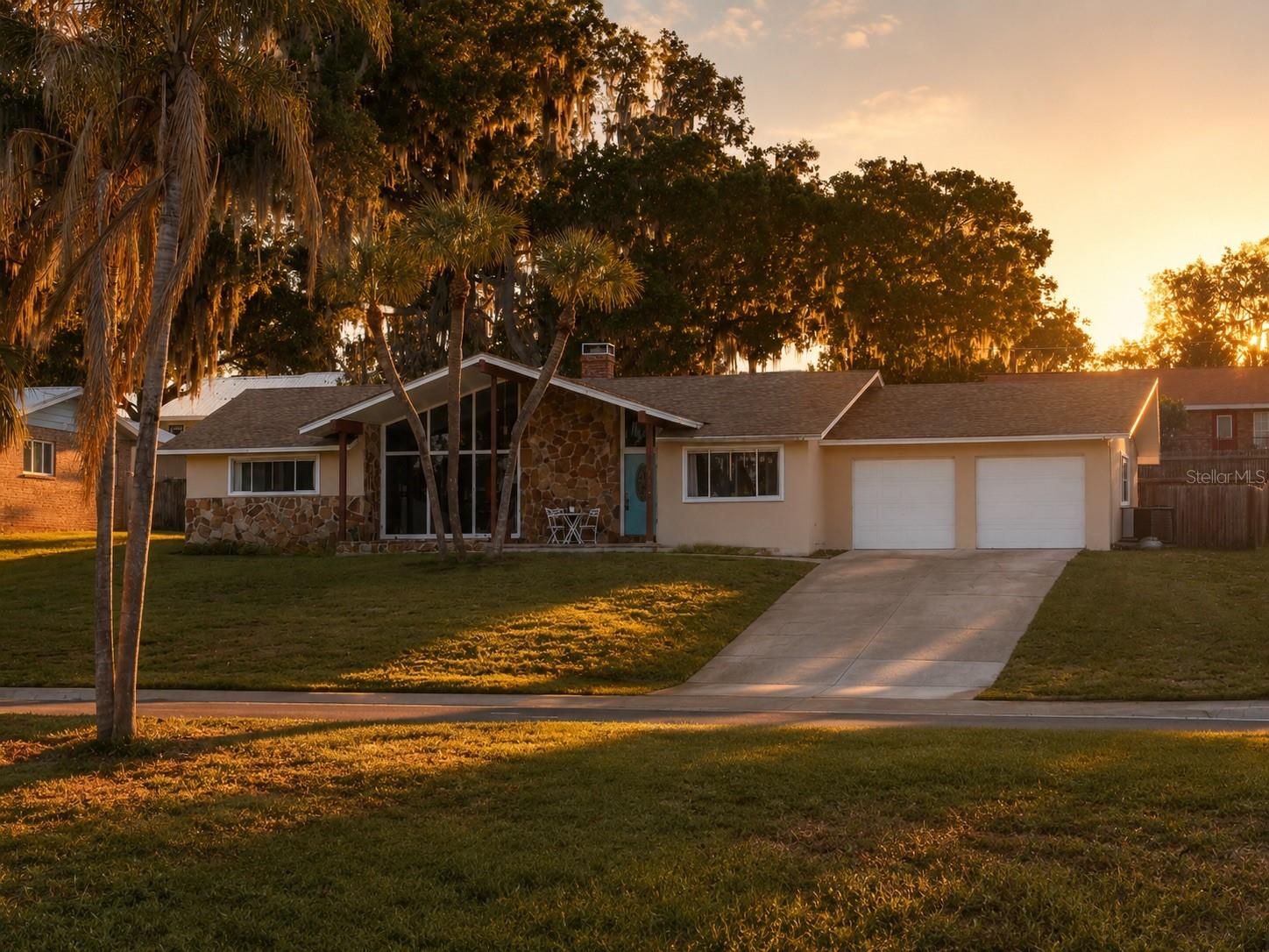 ARIANA HILLS - Residential