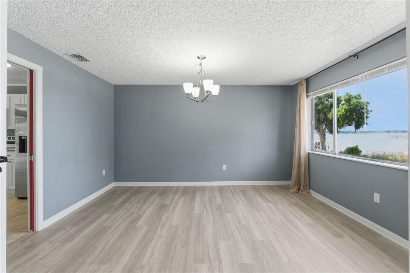 ARIANA HILLS - Residential