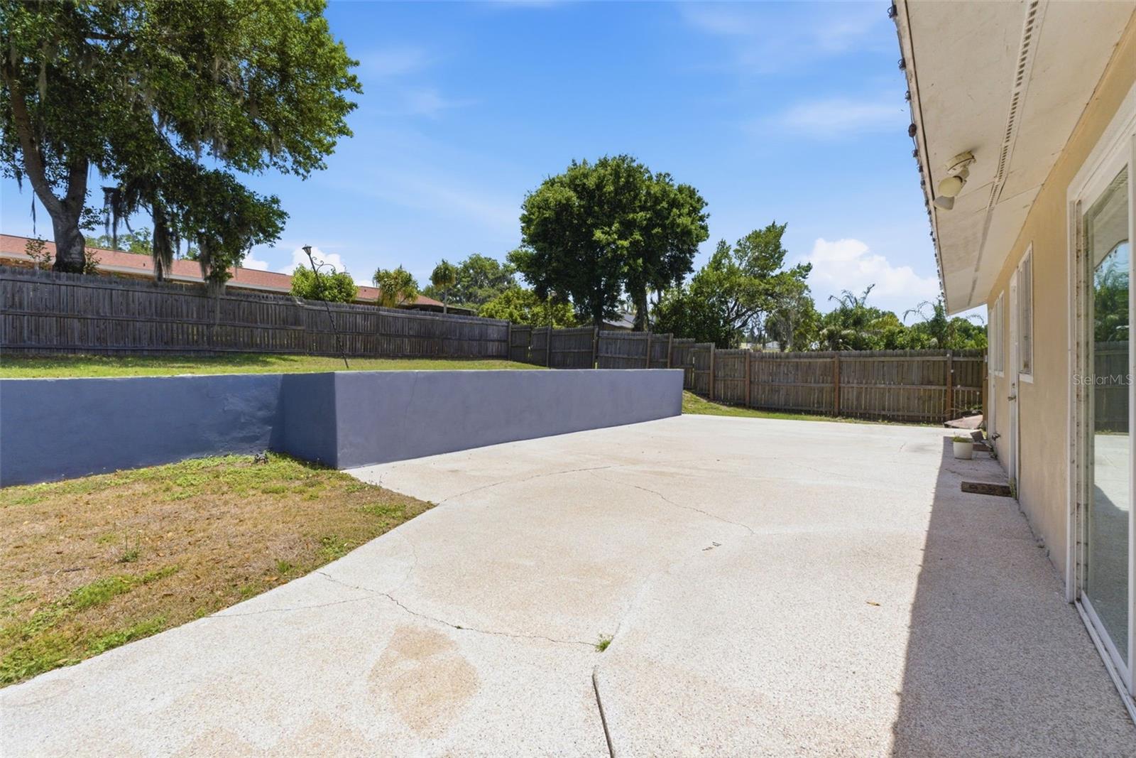 ARIANA HILLS - Residential