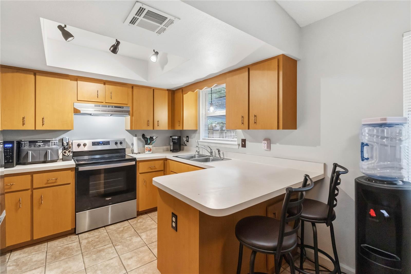 MOUNT PLYMOUTH - Residential