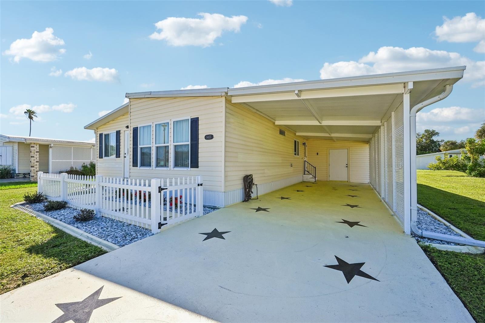 8455 ALBATROSS LANE, ENGLEWOOD, FL, 34224 1 8455 ALBATROSS LANE