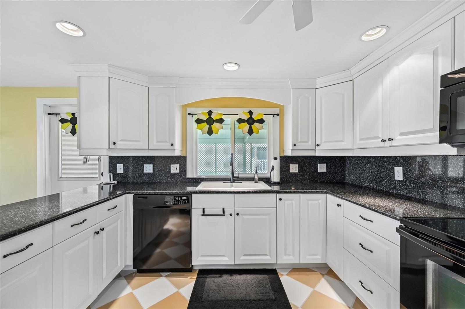 8455 ALBATROSS LANE, ENGLEWOOD, FL, 34224 4 8455 ALBATROSS LANE