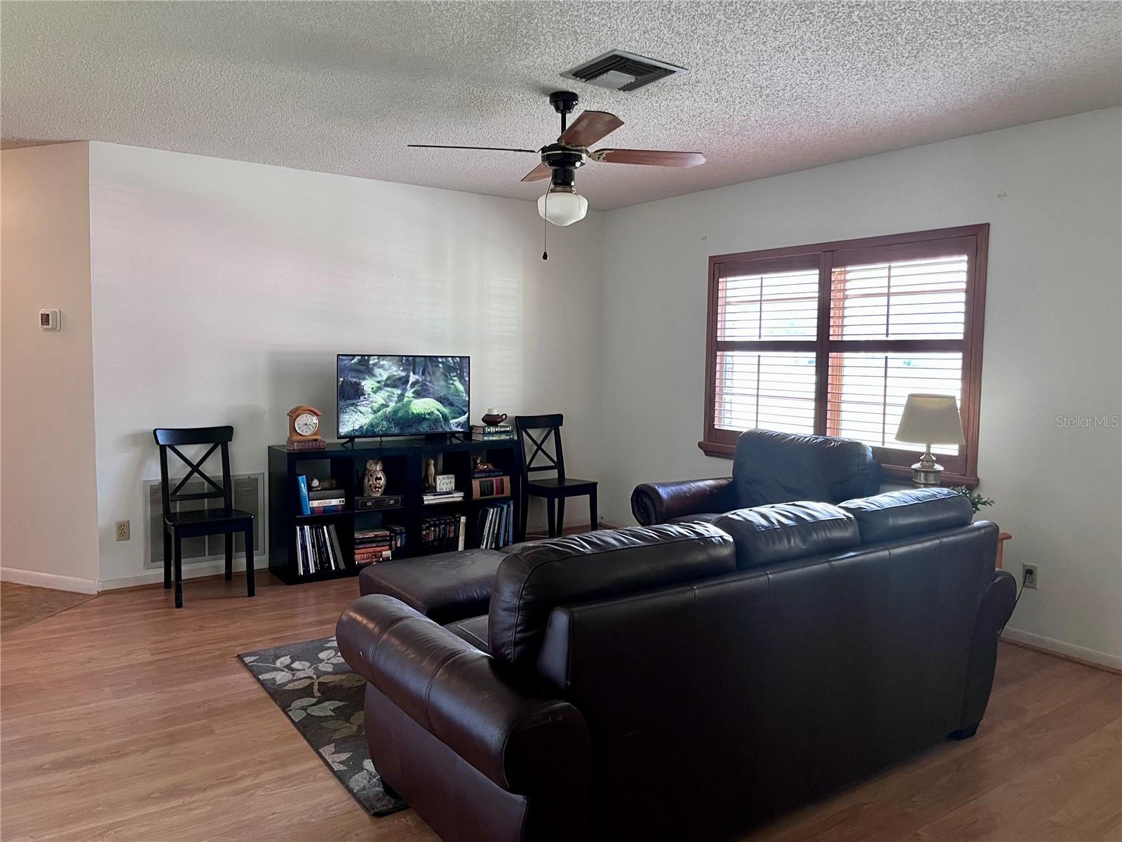 BVLLE ACREAGE (AB11) - Residential