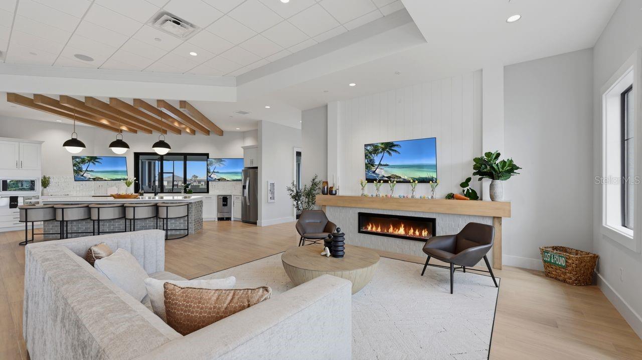 ARBOR OAKS AT THE WOODLANDS - Residential