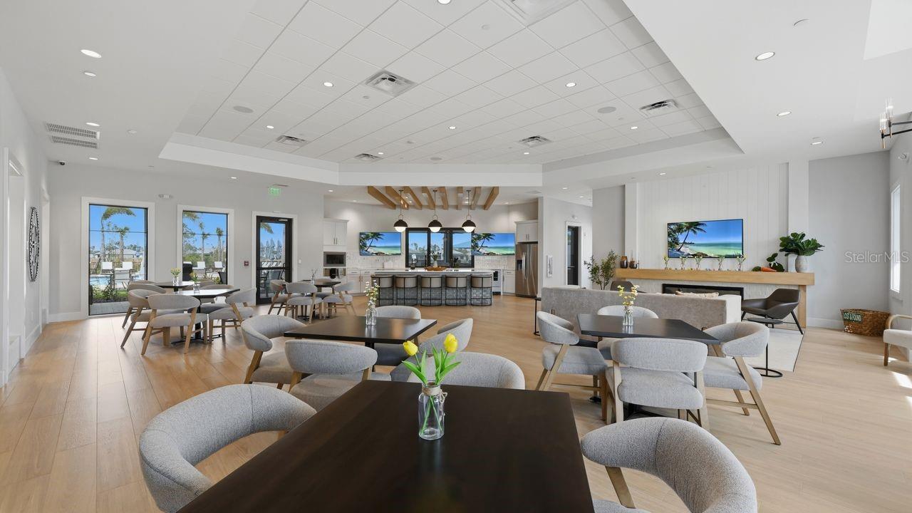 ARBOR OAKS AT THE WOODLANDS - Residential