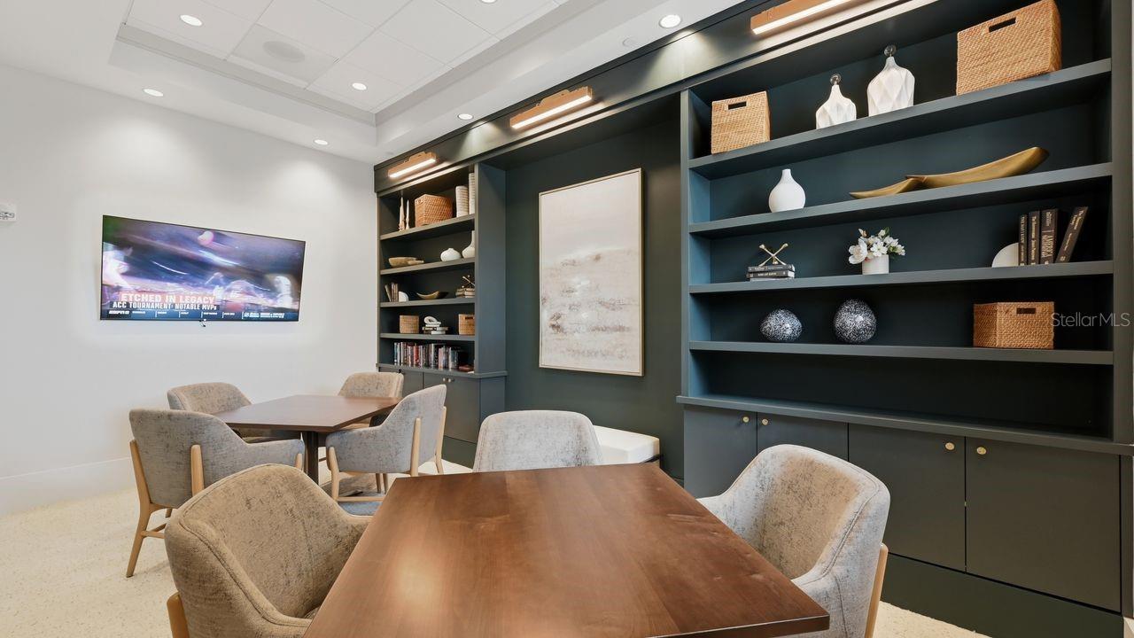 ARBOR OAKS AT THE WOODLANDS - Residential