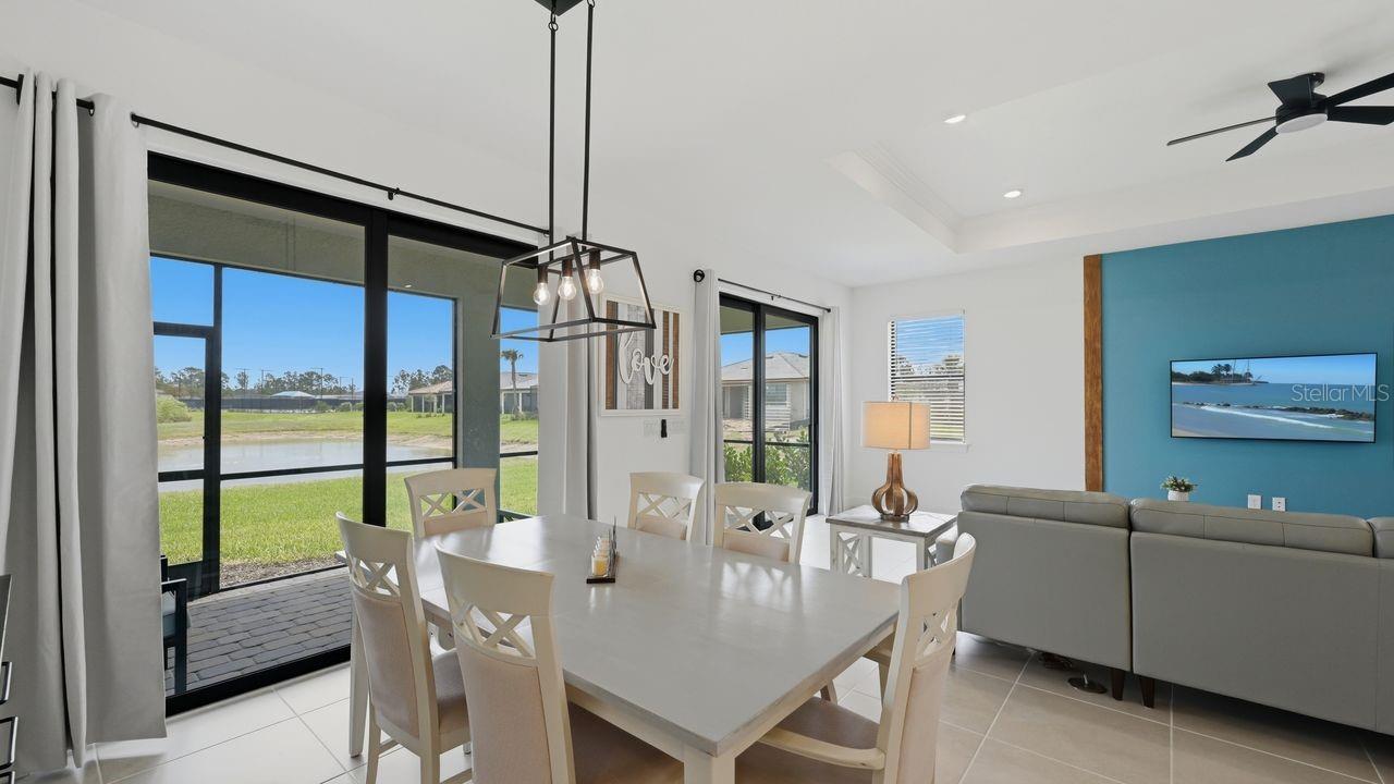 ARBOR OAKS AT THE WOODLANDS - Residential