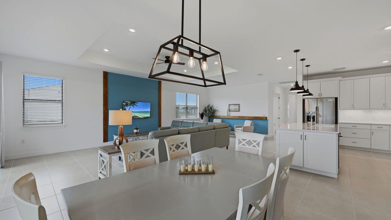 ARBOR OAKS AT THE WOODLANDS - Residential