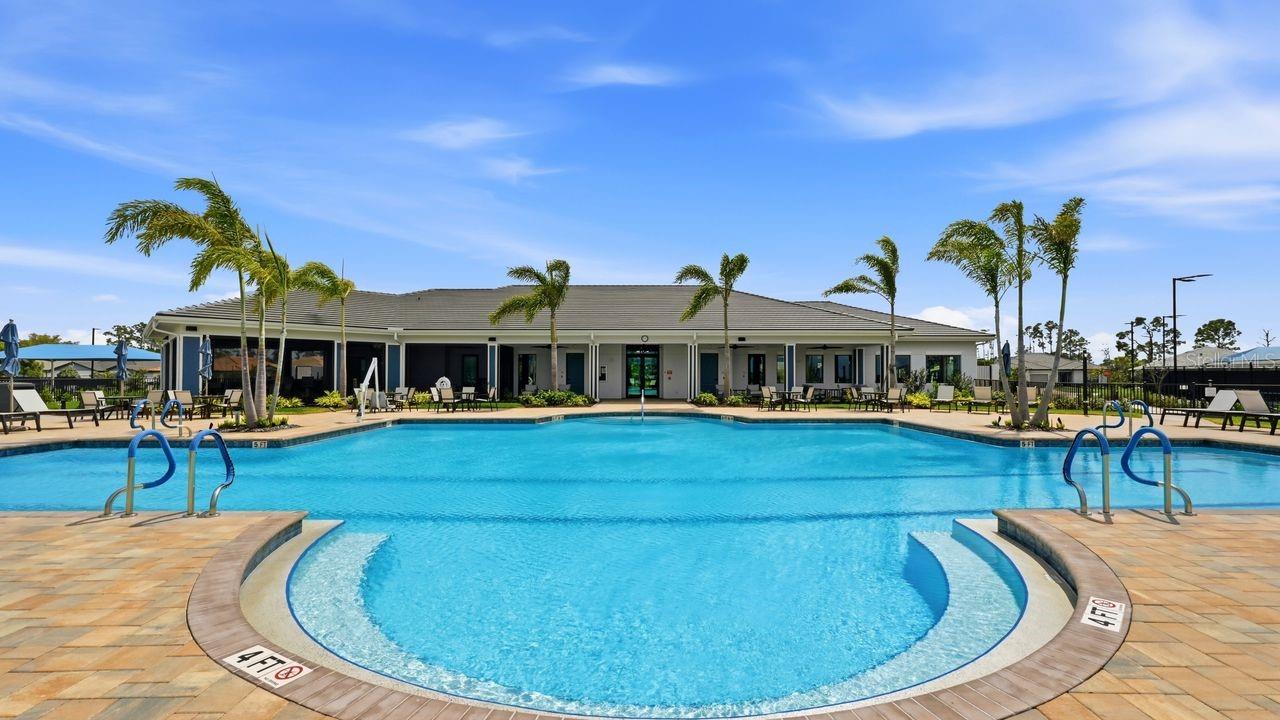 ARBOR OAKS AT THE WOODLANDS - Residential