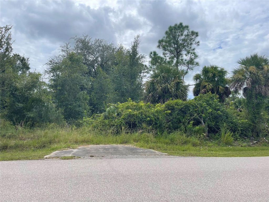 Photo of 26327 Brooks Road, Punta Gorda, FL 33955 (MLS # C7514931)