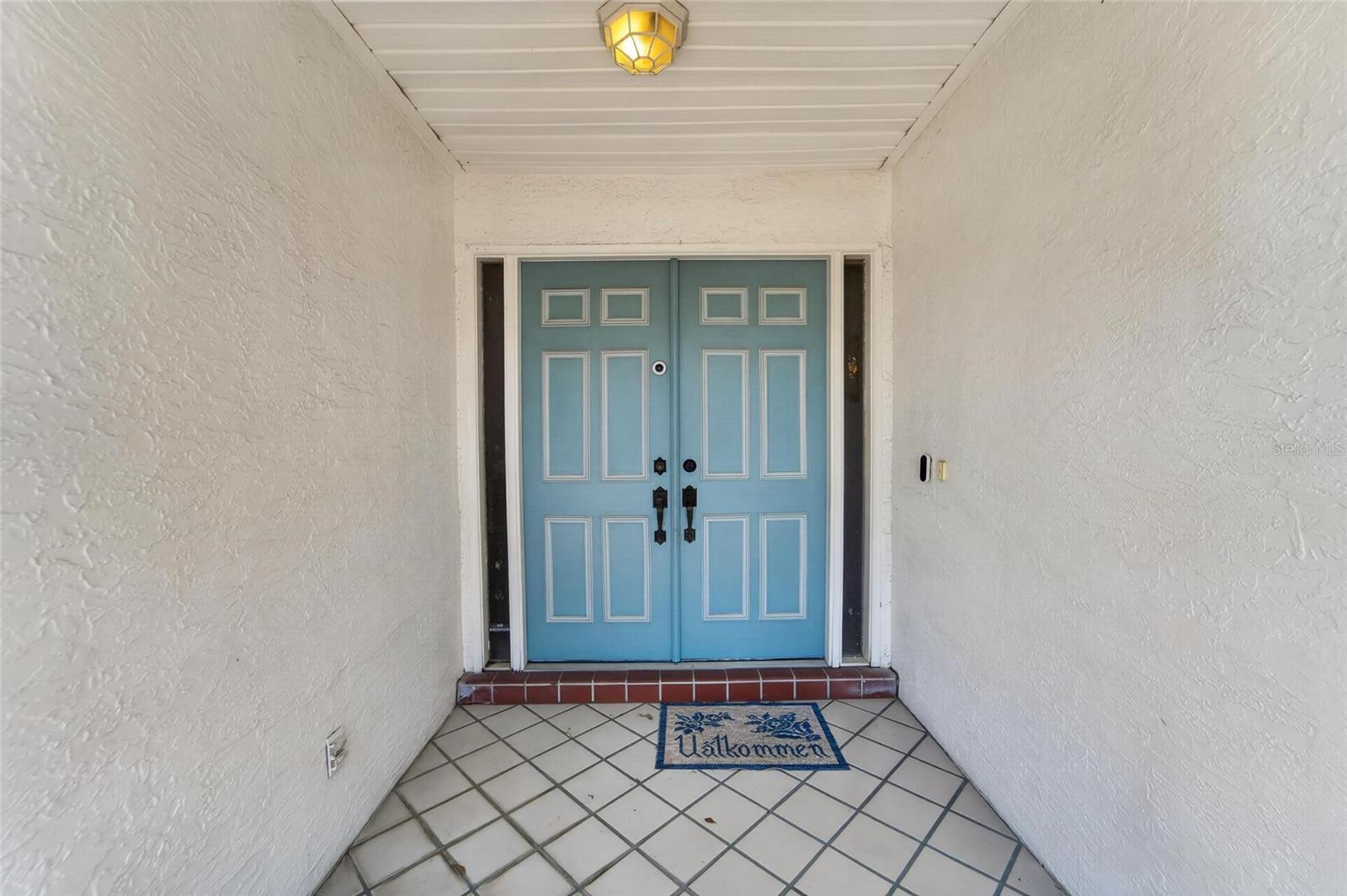2015 BERRY ROBERTS DRIVE