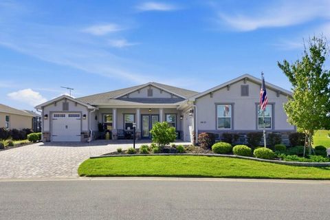 Photo of 8425 SW 93rd Circle, Ocala, FL 34481 (MLS # OM722968)