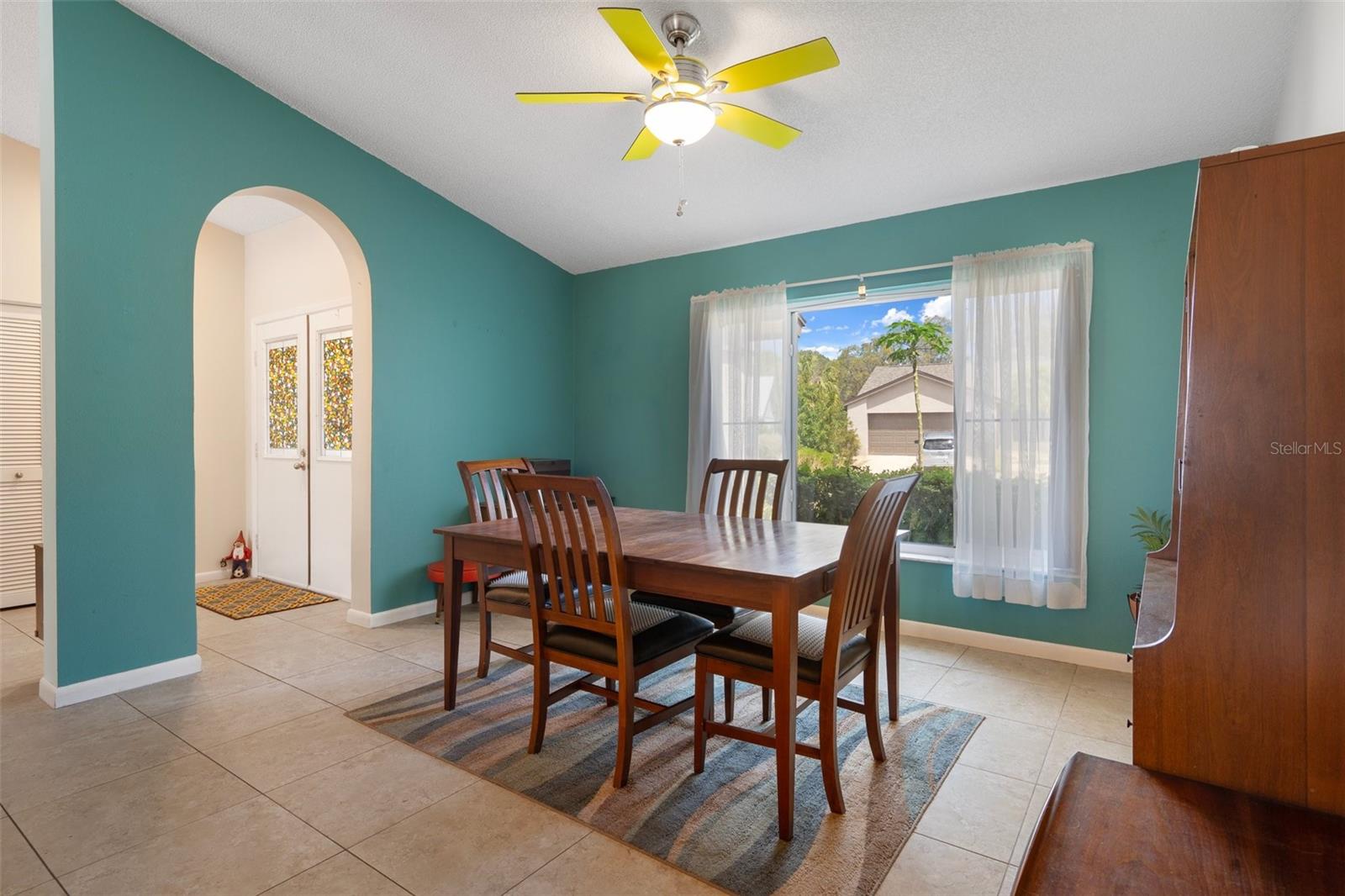 2924 WINDRIDGE DRIVE