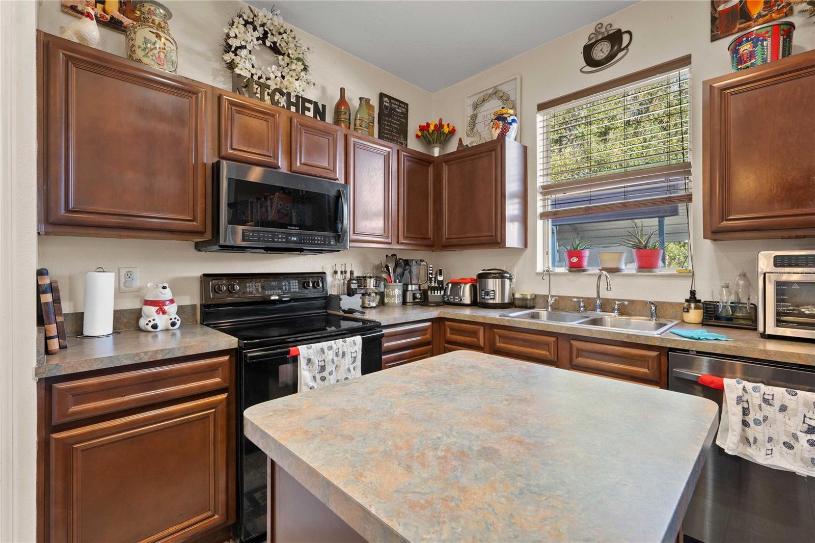 JUMPER CRK MANOR - Residential