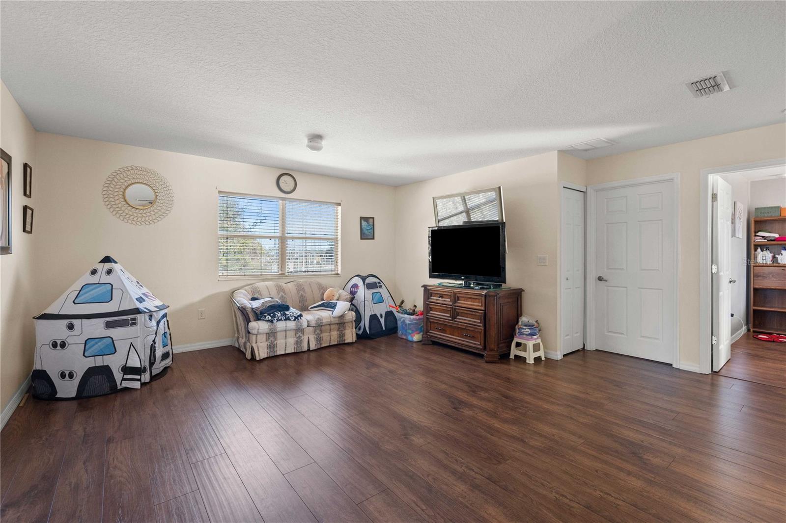 JUMPER CRK MANOR - Residential