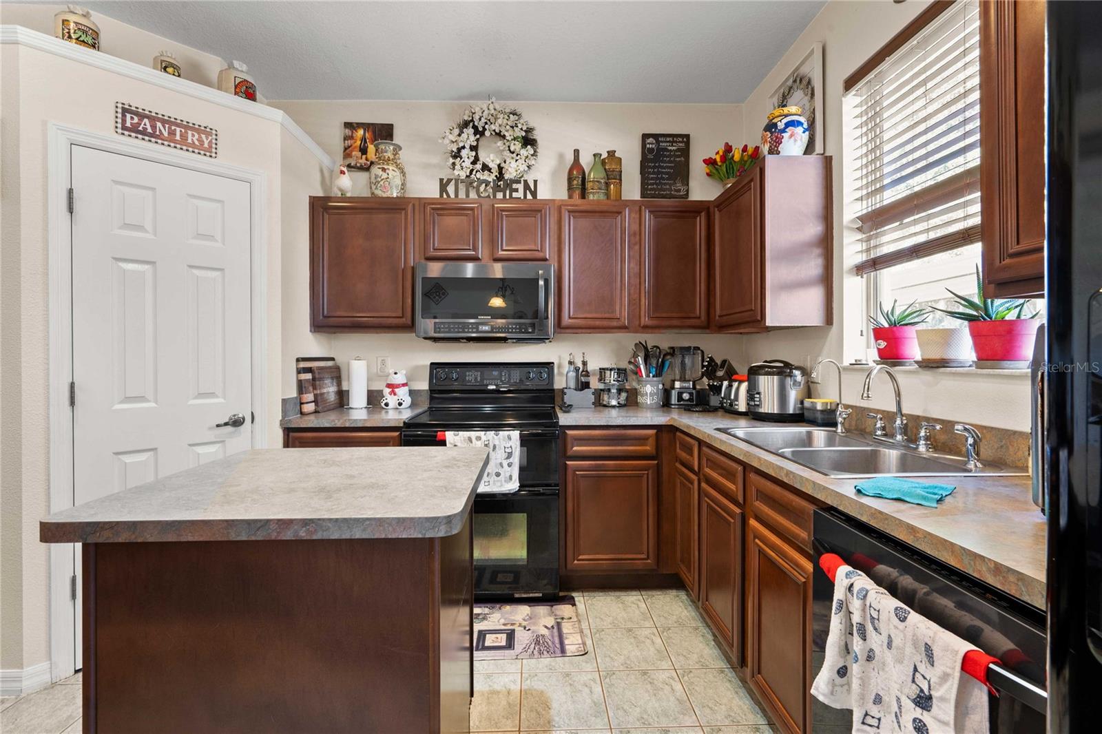 JUMPER CRK MANOR - Residential