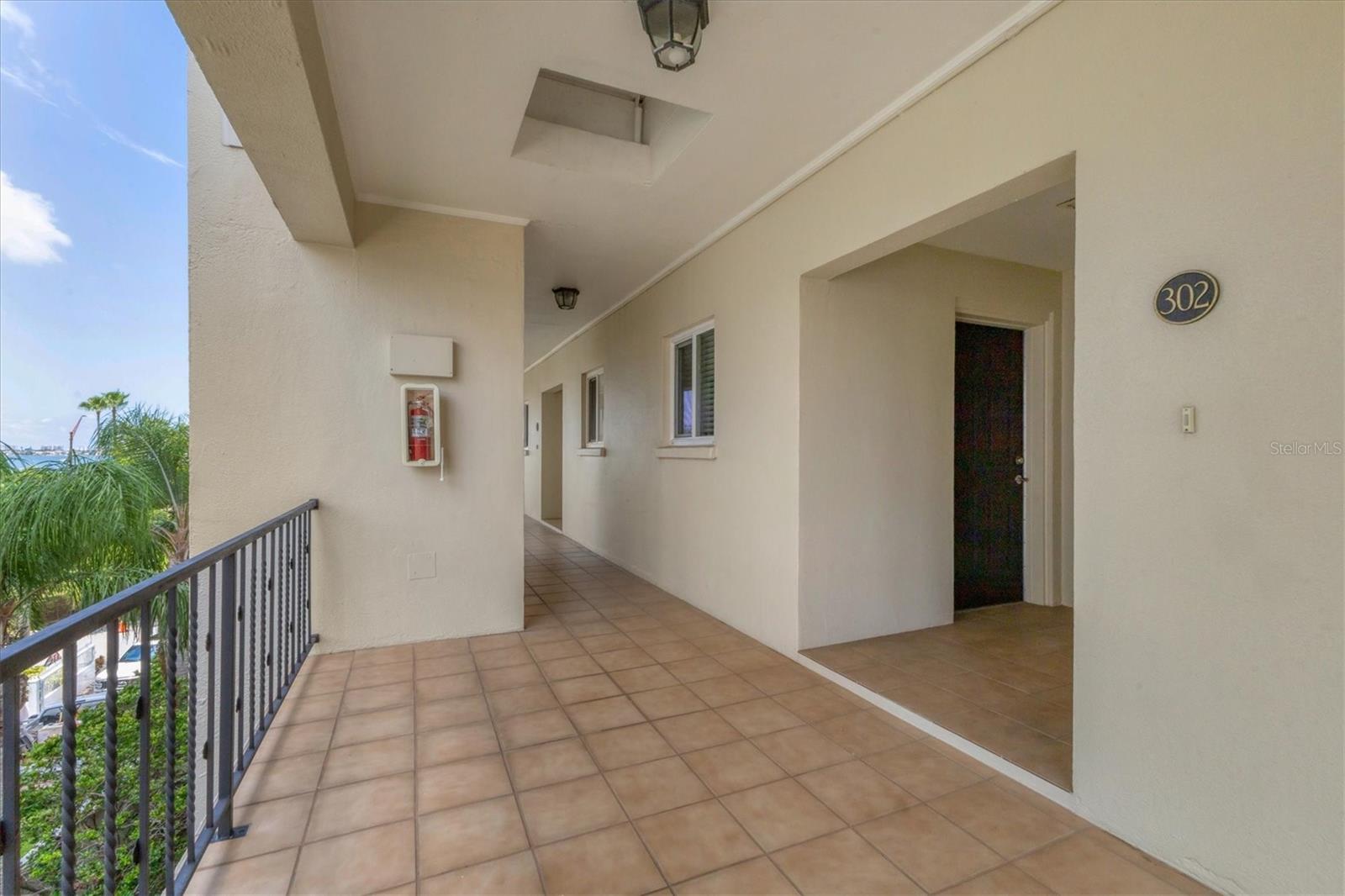 ST REGIS - Residential Lease
