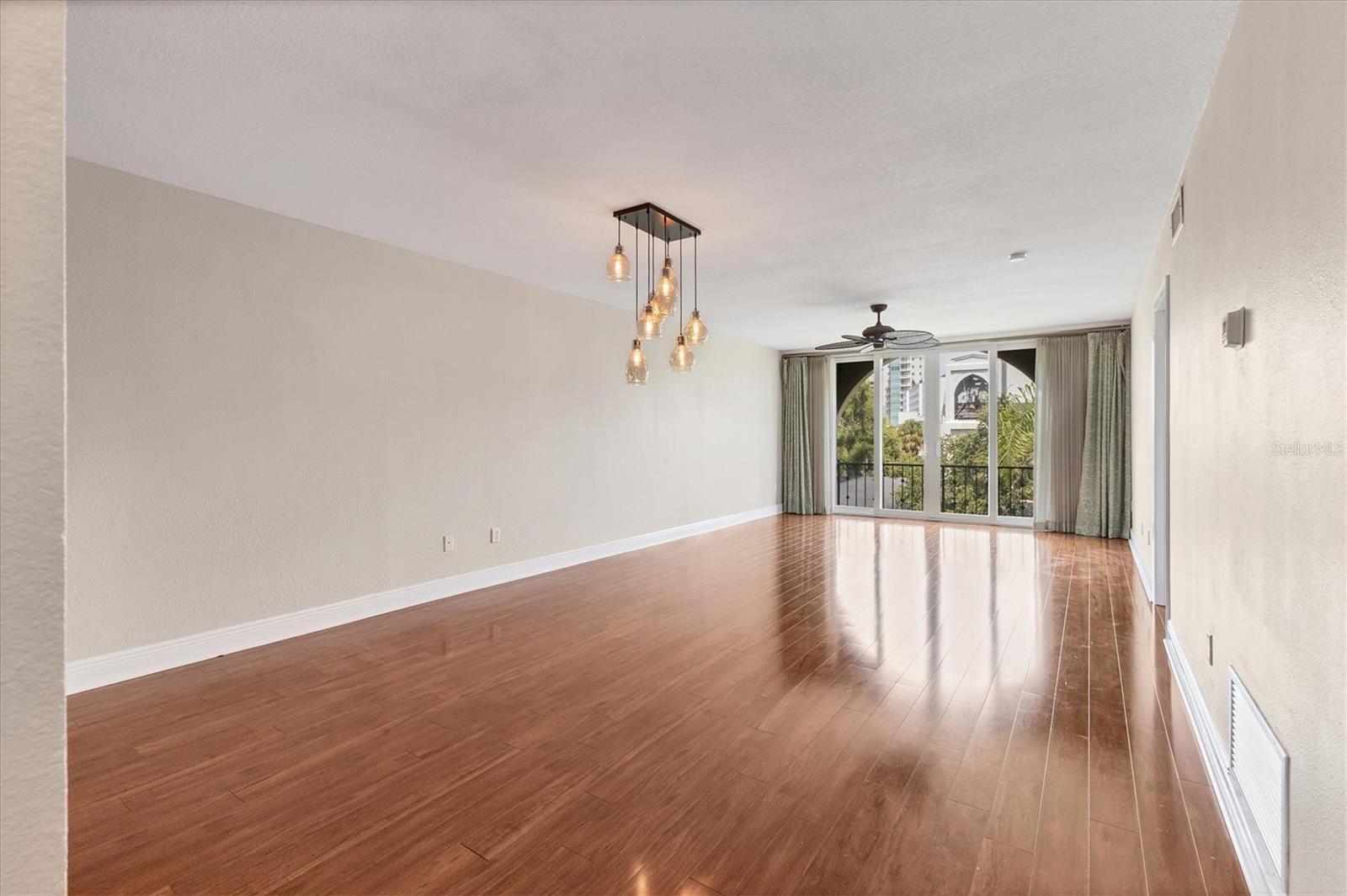 ST REGIS - Residential Lease