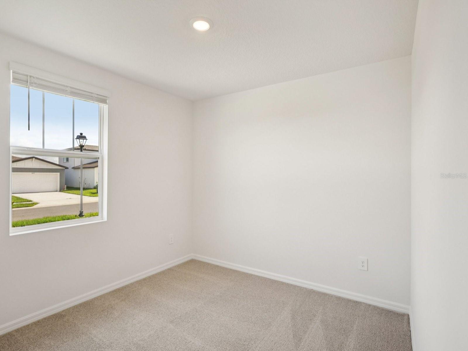 MAGNOLIA BAY - Residential