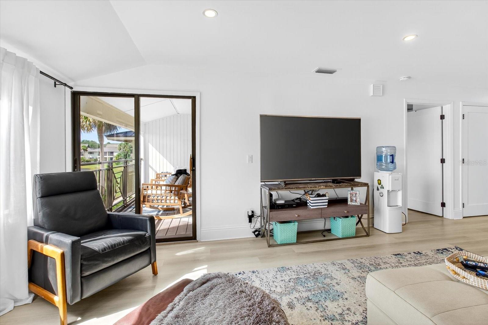 SADDLEBROOK CONDO CL 05 - Residential