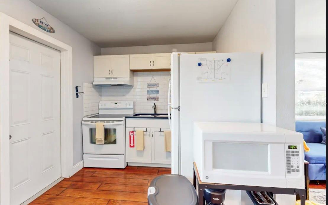 GLENWOOD PARK - Residential Income