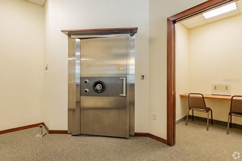 Tiny photo for 180 N Suncoast Boulevard, Crystal River, FL 34429 (MLS # T3511760)