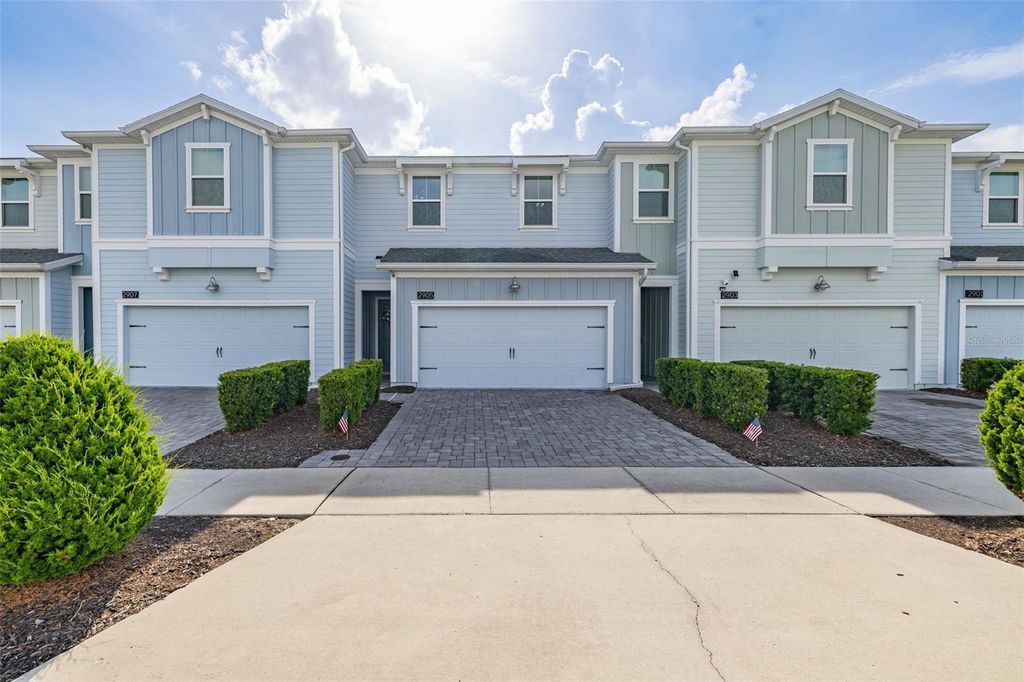 Photo of 2905 Satire Street, Kissimmee, FL 34746 (MLS # O6411574)