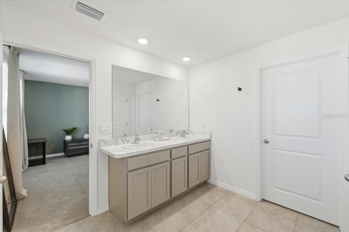 NORTH PARK ISLE PH 1B 1C & 1D - Residential