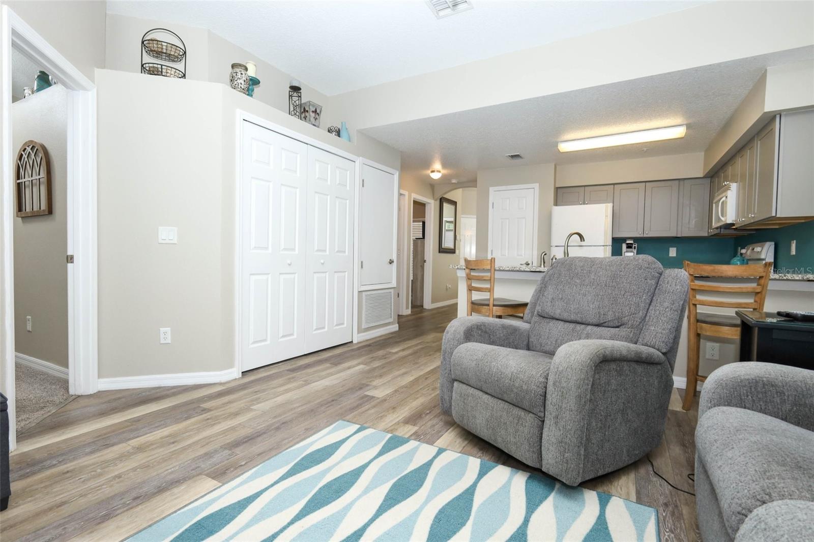 694 SEABROOK COURT 101