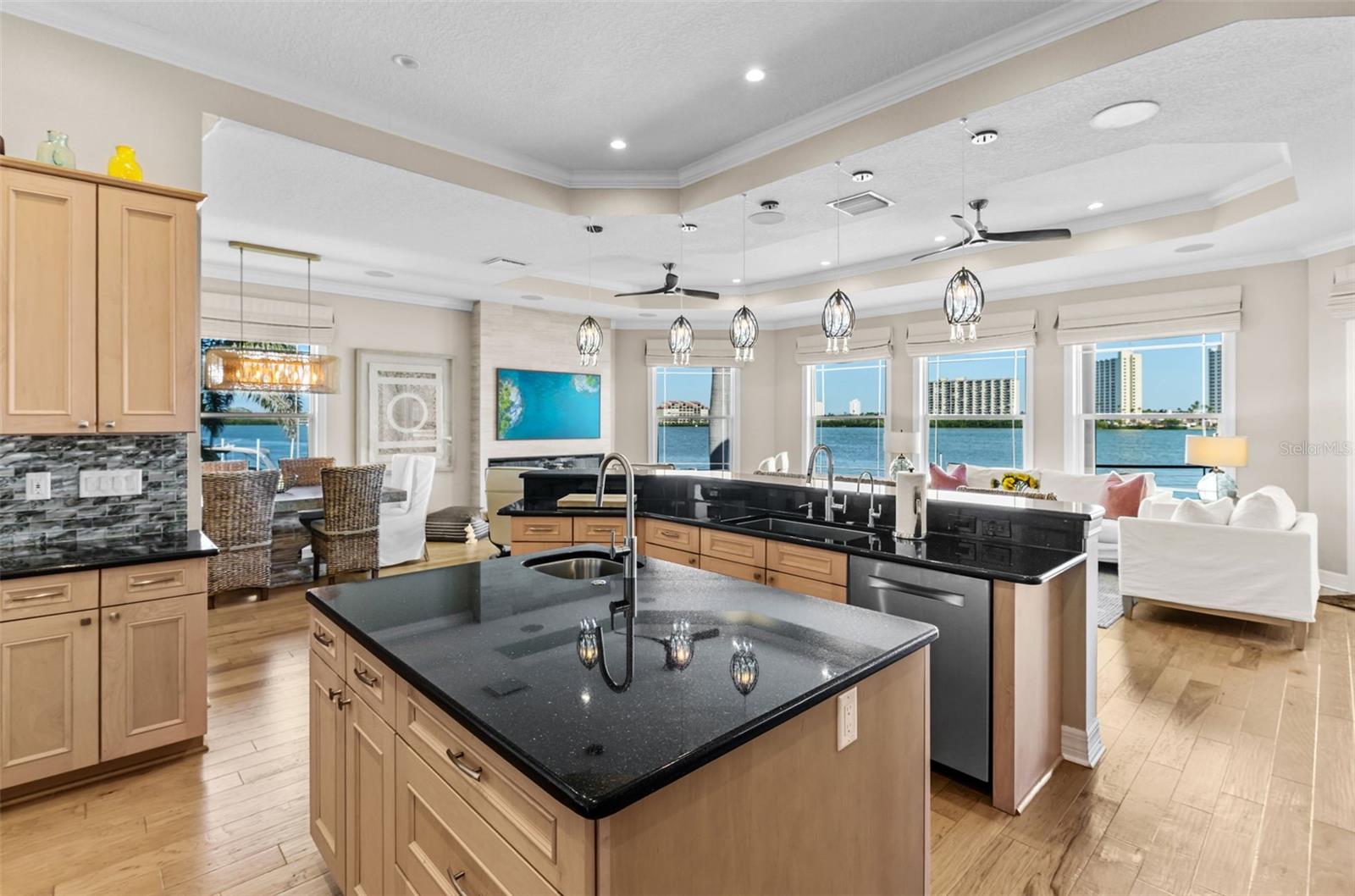 SOUTH CSWY ISLE YACHT CLUB ADD - Residential Lease