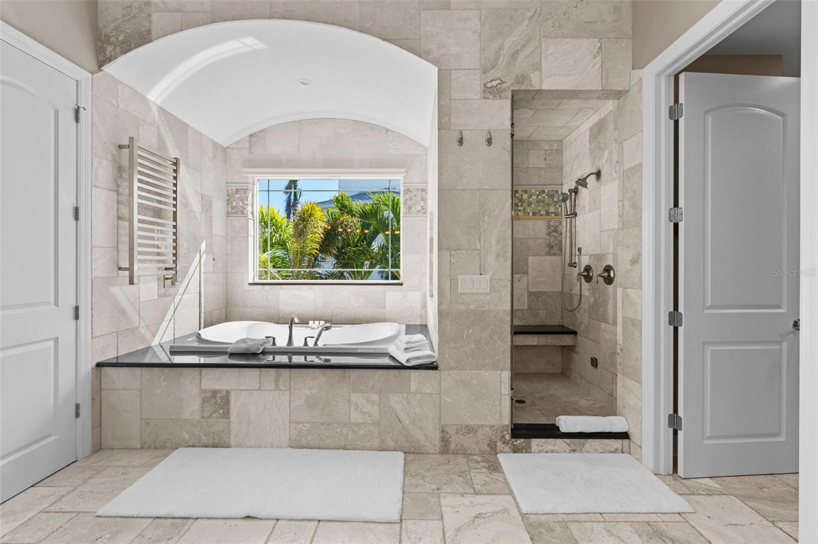 SOUTH CSWY ISLE YACHT CLUB ADD - Residential Lease