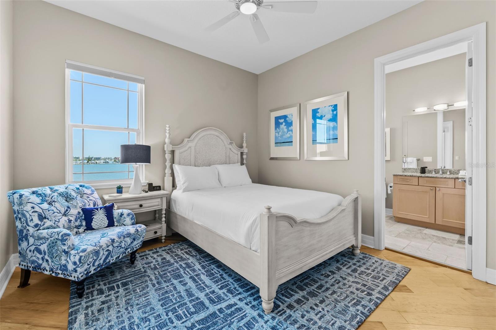 SOUTH CSWY ISLE YACHT CLUB ADD - Residential Lease