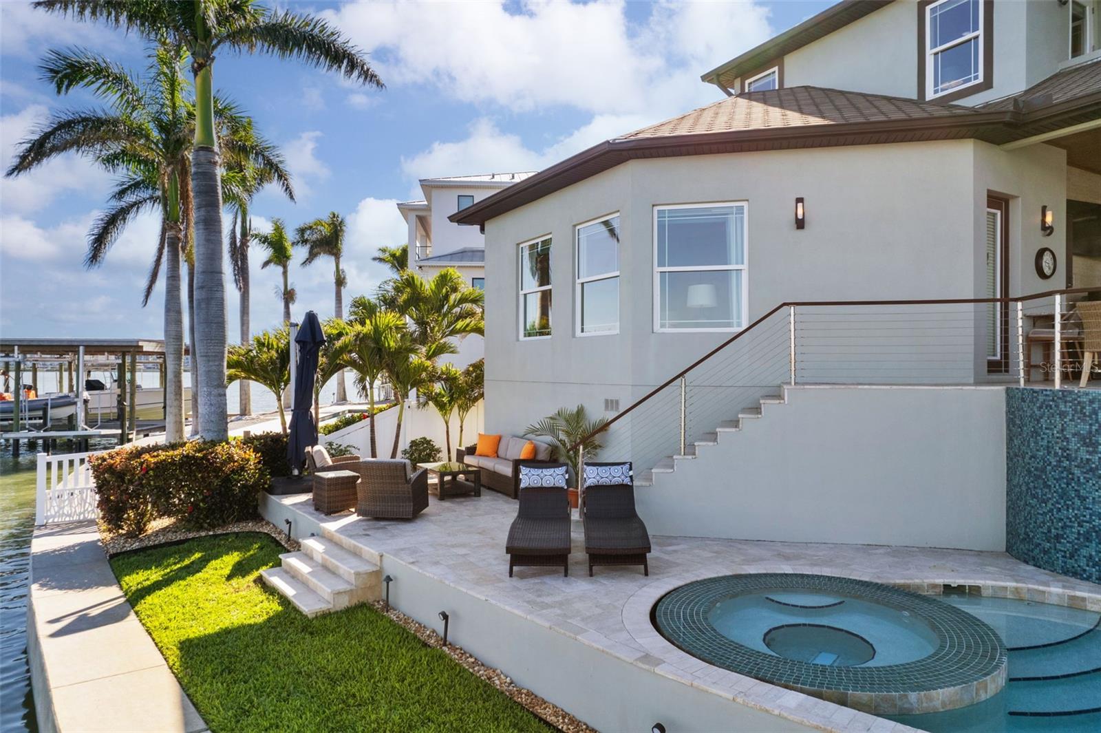 SOUTH CSWY ISLE YACHT CLUB ADD - Residential Lease