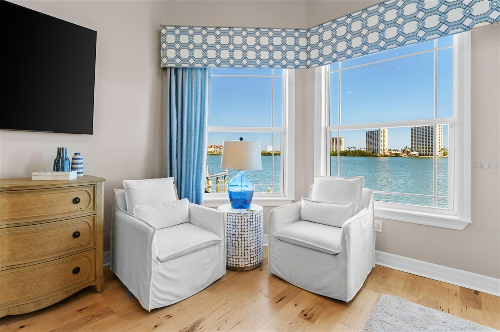 SOUTH CSWY ISLE YACHT CLUB ADD - Residential Lease