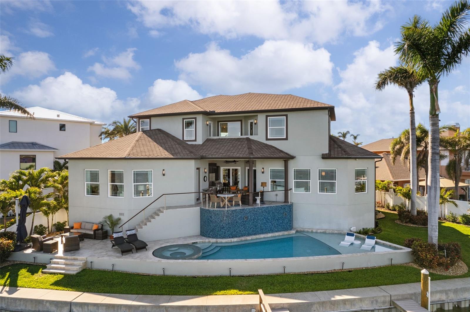 SOUTH CSWY ISLE YACHT CLUB ADD - Residential Lease